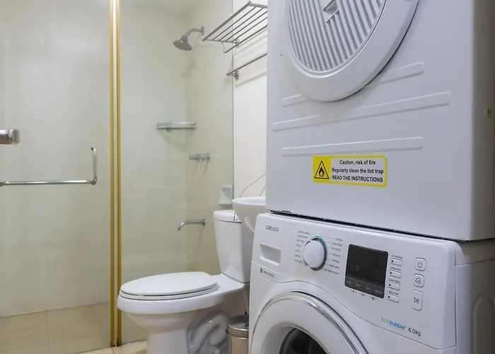 Appartement Cozy View Bgc Near St Lukes & High St Manille