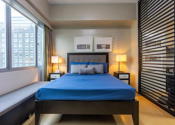 Cozy View Bgc Near St Lukes & High St *
