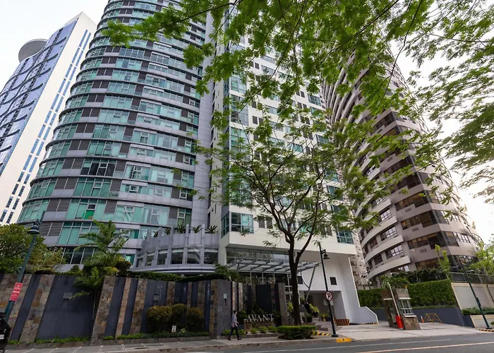 Cozy View Bgc Near St Lukes & High St Manille